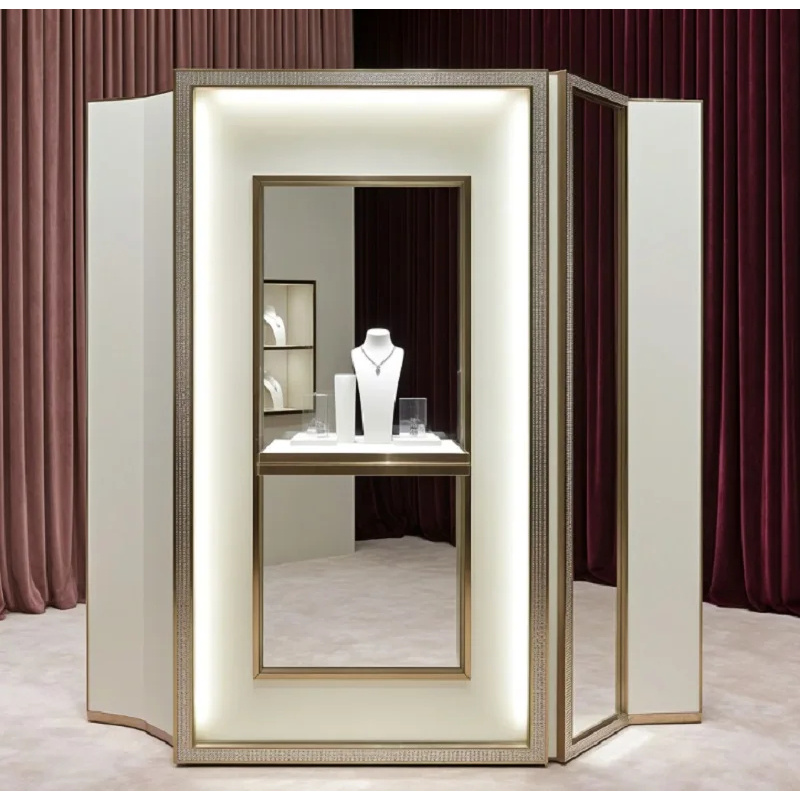 custom.Luxury White Tall Jewel - Luxury Watch Boutique recension och pris
