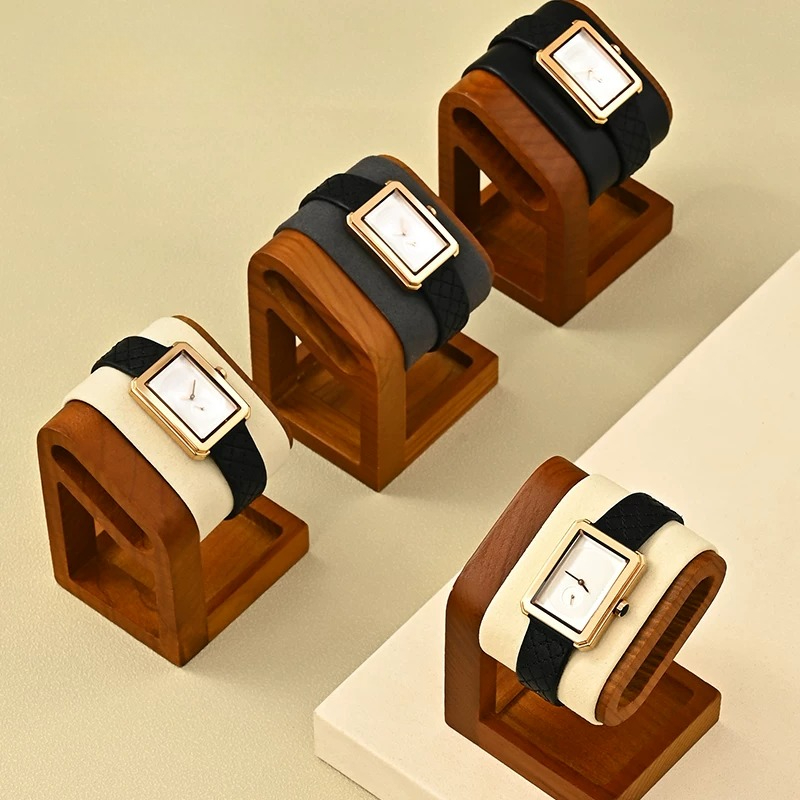 Solid Wood Watch Display Stand - Luxury Watch Boutique recension och pris