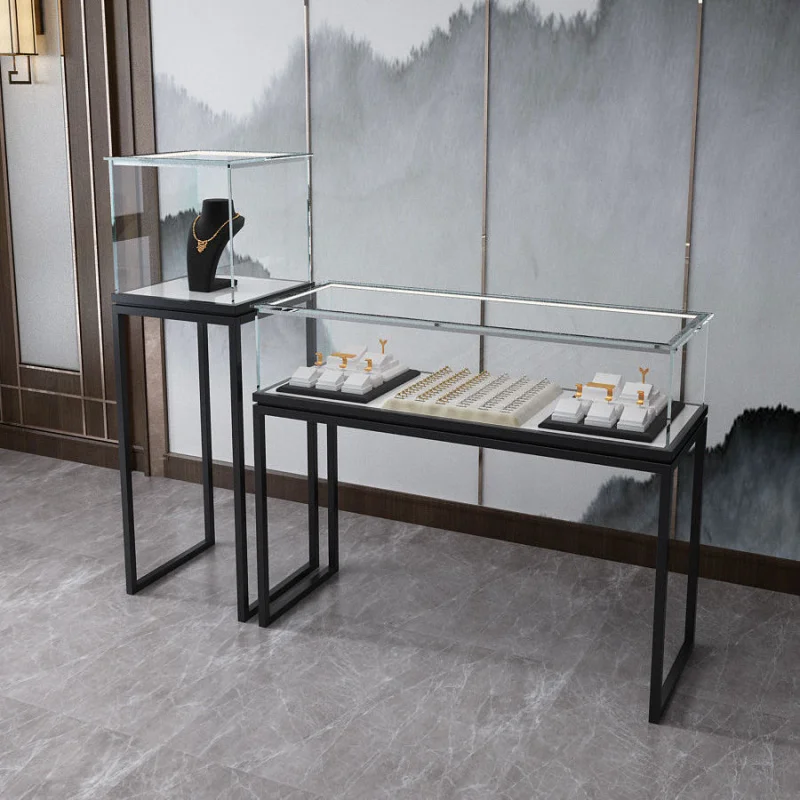 Light Luxury Jewelry Showcase  - Luxury Watch Boutique recension och pris